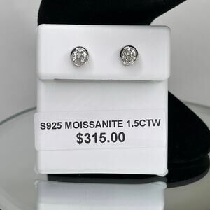 Genuine Moissanite‎ 1.5 ct  in sterling silver stud earrings new